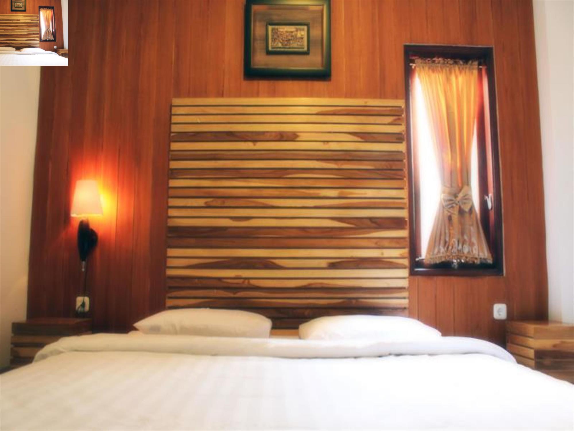Puri Minggiran Guesthouse Yogya Yogyakarta Kültér fotó